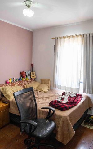 Casa à venda com 300m², 4 quartos e 3 vagasQuarto 2