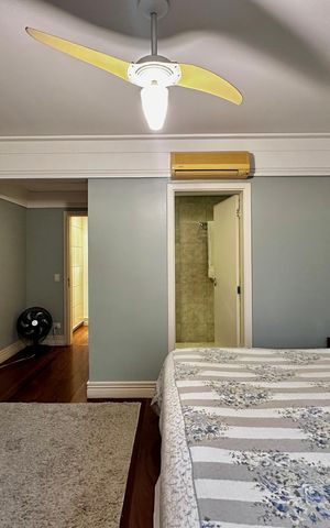Casa de condomínio à venda com 224m², 4 quartos e 5 vagas Casa de condomínio à venda com 224m², 4 quartos e 5 vagasSuíte 1