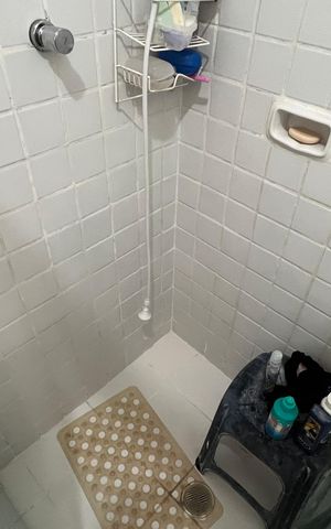 Apartamento à venda com 65m², 3 quartos e 1 vaga Apartamento à venda com 65m², 3 quartos e 1 vagaBanheiro