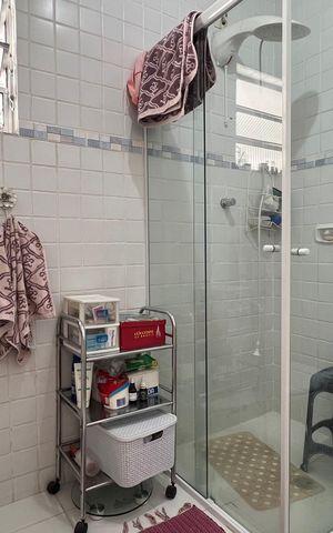 Apartamento à venda com 65m², 3 quartos e 1 vaga Apartamento à venda com 65m², 3 quartos e 1 vagaBanheiro