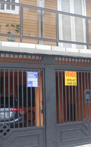 Casa para alugar com 180m², 4 quartos e 3 vagasPlaquinha