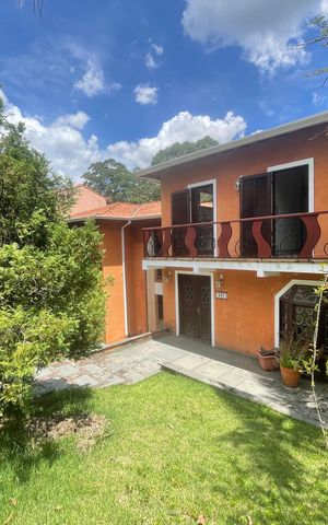 Casa de condomínio para alugar com 750m², 4 quartos e 3 vagas Casa de condomínio para alugar com 750m², 4 quartos e 3 vagasFachada