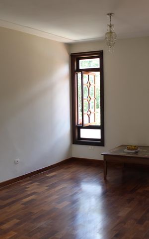 Casa de condomínio para alugar com 750m², 4 quartos e 3 vagasSala 2