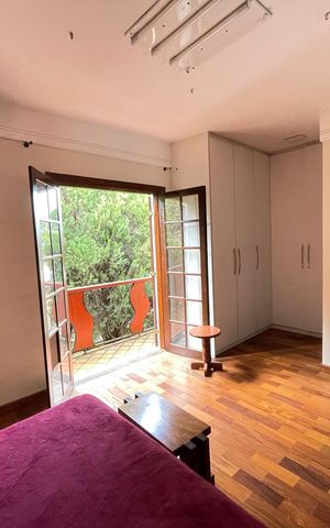 Casa de condomínio para alugar com 750m², 4 quartos e 3 vagas Casa de condomínio para alugar com 750m², 4 quartos e 3 vagasQuarto 2