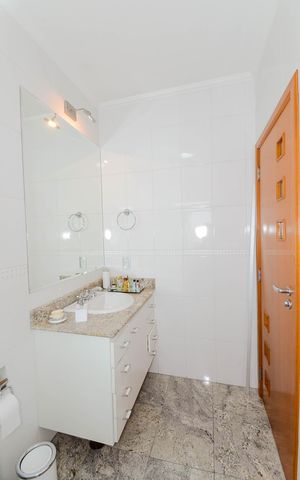 Casa para alugar com 175m², 3 quartos e 3 vagasBanheiro da Suíte