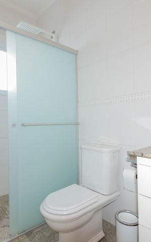Casa para alugar com 175m², 3 quartos e 3 vagasBanheiro da Suíte