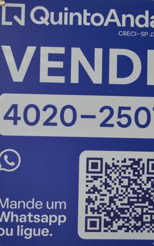 Apartamento à venda com 131m², 3 quartos e 3 vagasPlaquinha