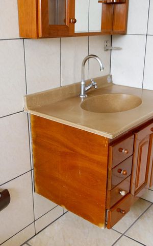 Casa à venda com 321m², 5 quartos e 3 vagas Casa à venda com 321m², 5 quartos e 3 vagasBanheiro da Suíte 2