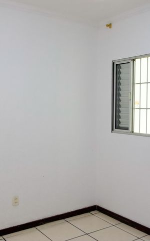 Casa à venda com 321m², 5 quartos e 3 vagas Casa à venda com 321m², 5 quartos e 3 vagasQuarto 5