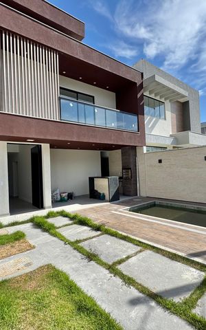 Casa de condomínio à venda com 180m², 4 quartos e 2 vagas Casa de condomínio à venda com 180m², 4 quartos e 2 vagasÁrea externa