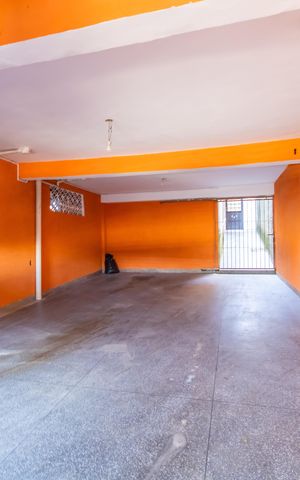 Casa para alugar com 182m², 3 quartos e 3 vagas Casa para alugar com 182m², 3 quartos e 3 vagasGaragem