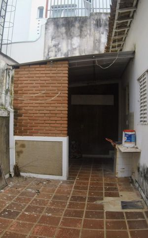 Casa à venda com 175m², 3 quartos e 2 vagasQuintal