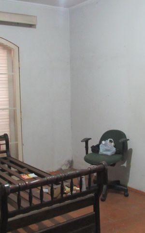 Casa à venda com 175m², 3 quartos e 2 vagasQuarto