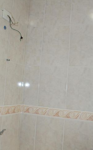 Casa à venda com 253m², 3 quartos e 5 vagasBanheiro 1