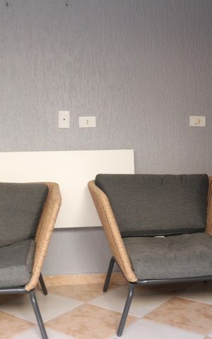 Casa à venda com 253m², 3 quartos e 5 vagasQuintal