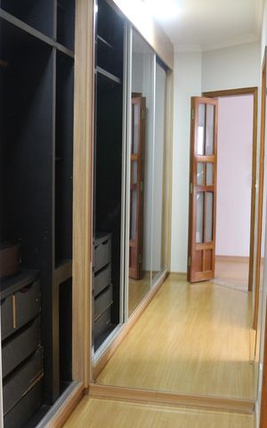Casa à venda com 253m², 3 quartos e 5 vagasCloset da suíte 1