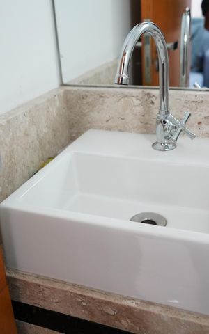 Casa de condomínio à venda com 217m², 3 quartos e 2 vagasBanheiro