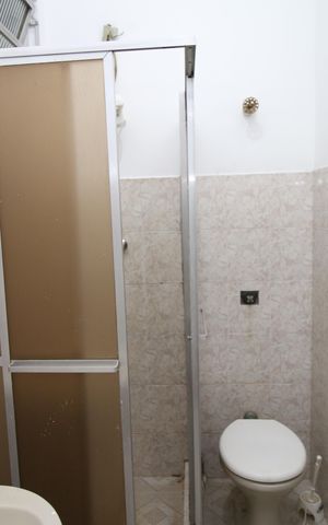 Apartamento para alugar com 64m², 2 quartos e sem vagaBanheiro