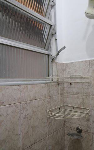 Apartamento para alugar com 64m², 2 quartos e sem vagaBanheiro