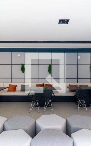Apartamento à venda com 38m², 2 quartos e sem vaga Apartamento à venda com 38m², 2 quartos e sem vagaSalão