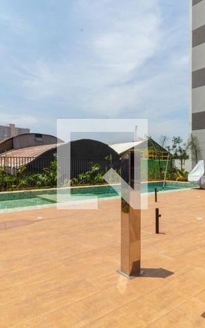 Apartamento à venda com 38m², 2 quartos e sem vaga Apartamento à venda com 38m², 2 quartos e sem vagaPIscina