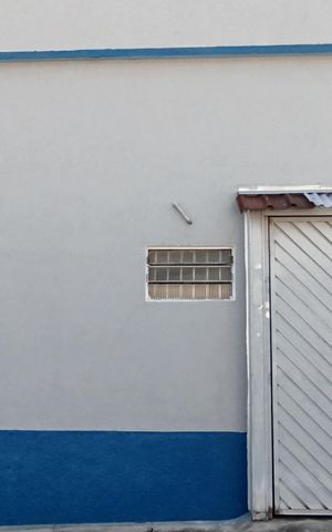 Casa à venda com 230m², 3 quartos e 2 vagas Casa à venda com 230m², 3 quartos e 2 vagasFachada