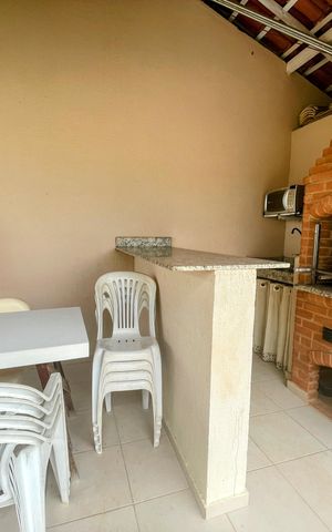 Casa de condomínio à venda com 115m², 4 quartos e 4 vagasÁrea comum - Churrasqueira