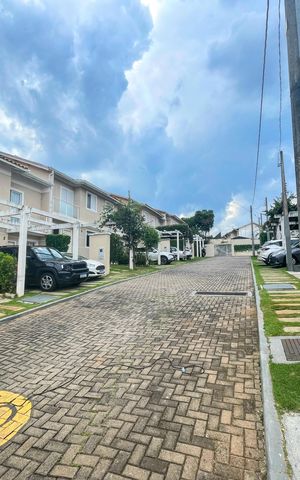 Casa de condomínio à venda com 115m², 4 quartos e 4 vagasÁrea comum