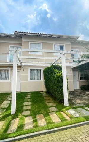 Casa de condomínio à venda com 115m², 4 quartos e 4 vagasFachada da Casa