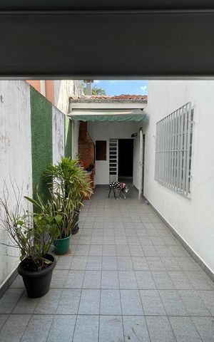 Casa à venda com 172m², 3 quartos e 3 vagas Casa à venda com 172m², 3 quartos e 3 vagasQuintal