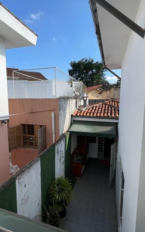 Casa à venda com 172m², 3 quartos e 3 vagas Casa à venda com 172m², 3 quartos e 3 vagasQuarto 2