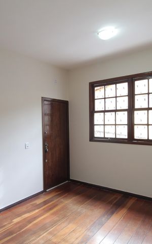 Apartamento para alugar com 100m², 3 quartos e 2 vagasSala