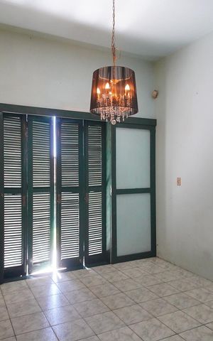 Casa à venda com 296m², 4 quartos e 2 vagas Casa à venda com 296m², 4 quartos e 2 vagasSala de Jantar