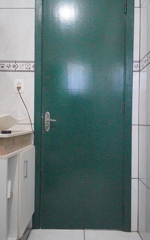 Casa à venda com 296m², 4 quartos e 2 vagas Casa à venda com 296m², 4 quartos e 2 vagasBanheiro 2