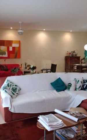 Apartamento à venda com 194m², 3 quartos e 2 vagas