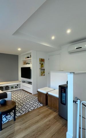 Apartamento à venda com 138m², 3 quartos e 2 vagas Apartamento à venda com 138m², 3 quartos e 2 vagasSala (Segundo andar)