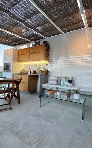 Apartamento à venda com 138m², 3 quartos e 2 vagas Apartamento à venda com 138m², 3 quartos e 2 vagasTerraço