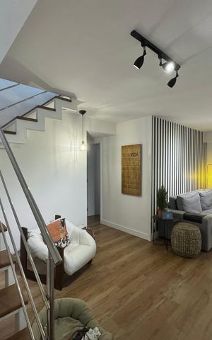 Apartamento à venda com 138m², 3 quartos e 2 vagas Apartamento à venda com 138m², 3 quartos e 2 vagasSala