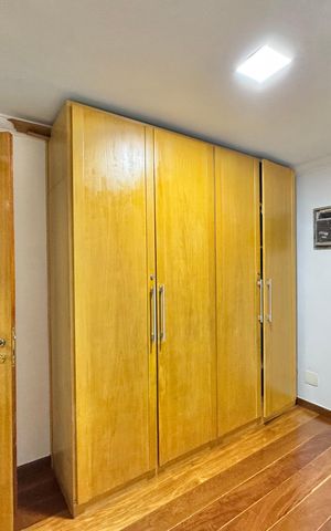 Apartamento à venda com 180m², 3 quartos e 1 vaga Apartamento à venda com 180m², 3 quartos e 1 vagaQuarto 1