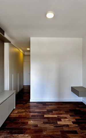 Apartamento à venda com 162m², 3 quartos e 3 vagas Apartamento à venda com 162m², 3 quartos e 3 vagasSuíte 1