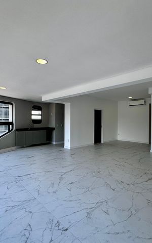 Apartamento à venda com 162m², 3 quartos e 3 vagas Apartamento à venda com 162m², 3 quartos e 3 vagasSala