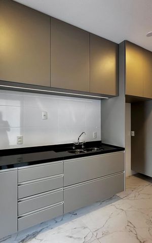 Apartamento à venda com 162m², 3 quartos e 3 vagas Apartamento à venda com 162m², 3 quartos e 3 vagasCozinha