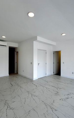Apartamento à venda com 162m², 3 quartos e 3 vagas Apartamento à venda com 162m², 3 quartos e 3 vagasSala