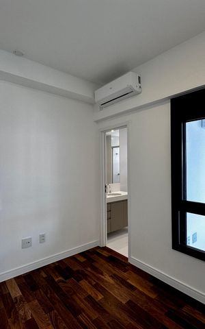 Apartamento à venda com 162m², 3 quartos e 3 vagas Apartamento à venda com 162m², 3 quartos e 3 vagasSuíte 3