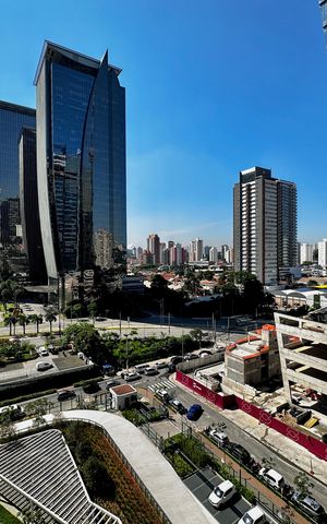 Apartamento à venda com 162m², 3 quartos e 3 vagas Apartamento à venda com 162m², 3 quartos e 3 vagasVista