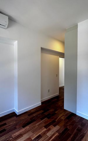 Apartamento à venda com 162m², 3 quartos e 3 vagas Apartamento à venda com 162m², 3 quartos e 3 vagasSuíte 2