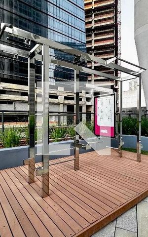 Apartamento à venda com 162m², 3 quartos e 3 vagas Apartamento à venda com 162m², 3 quartos e 3 vagasAcademia ao Ar Livre