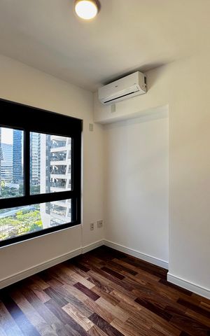 Apartamento à venda com 162m², 3 quartos e 3 vagas Apartamento à venda com 162m², 3 quartos e 3 vagasSuíte 2
