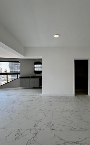 Apartamento à venda com 162m², 3 quartos e 3 vagas Apartamento à venda com 162m², 3 quartos e 3 vagasSala