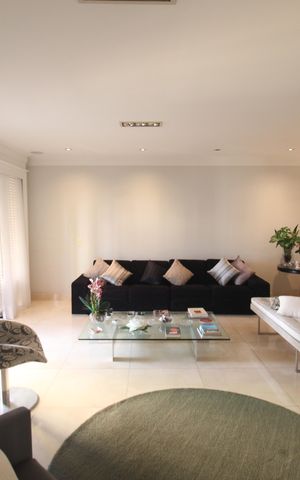Apartamento à venda com 200m², 3 quartos e 4 vagasSala